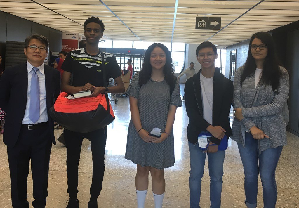 Korea Visit Program-Students.JPG